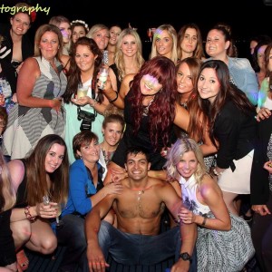 Hens Cruises